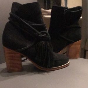 Aldo black boots (booties)